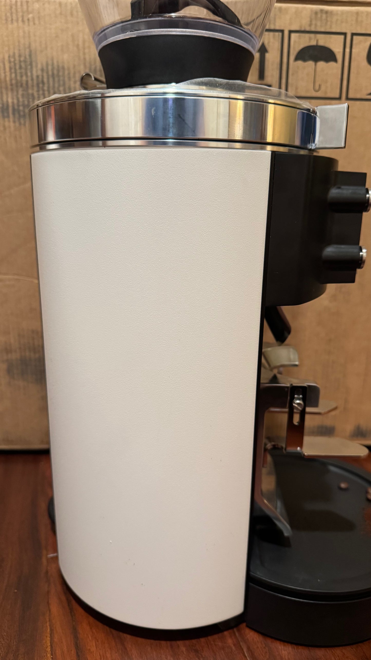 Used Mahlkonig E65S GbW (Grind by Weight)